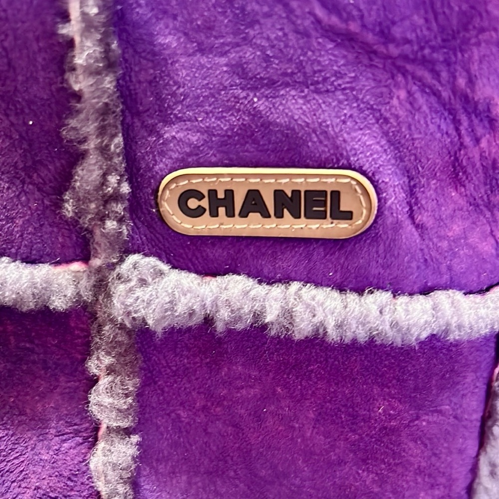 CHANEL Purple Shearling Jacket - Picture 3 of 6